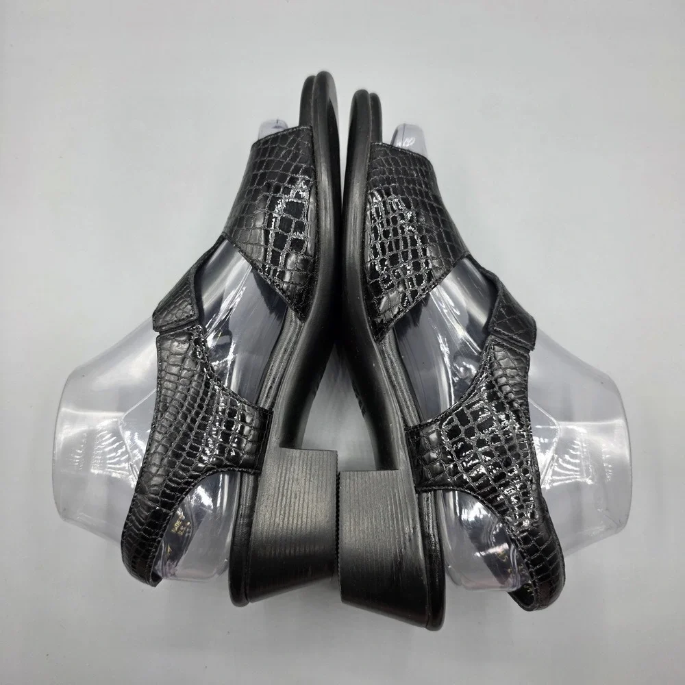 SAS Suntimer Sandals Womens 8.5 Black Patent Leather Croc Embossed Comfort Shoes